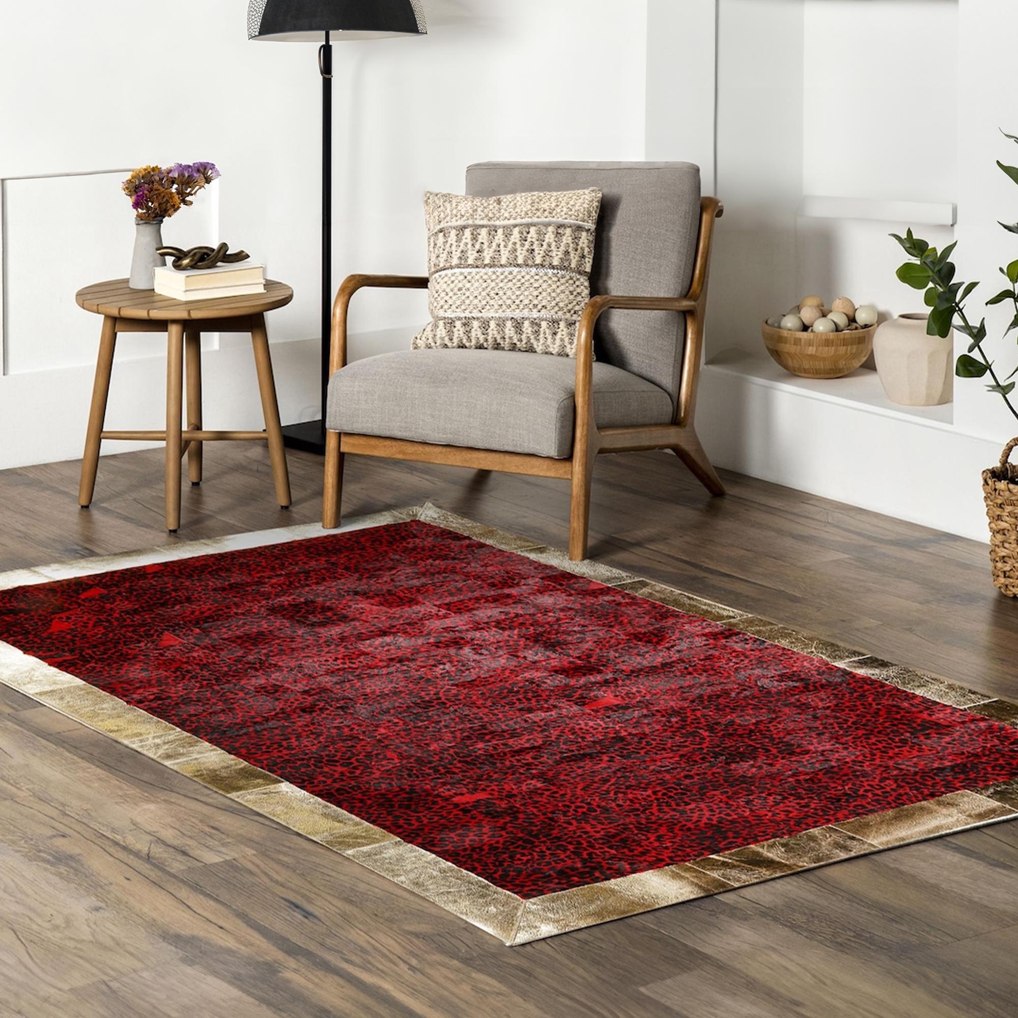 Altın Şeritli Kırmızı Dana Derisi Halı – El Dokuma Hakiki Deri Dekoratif Salon Halısı