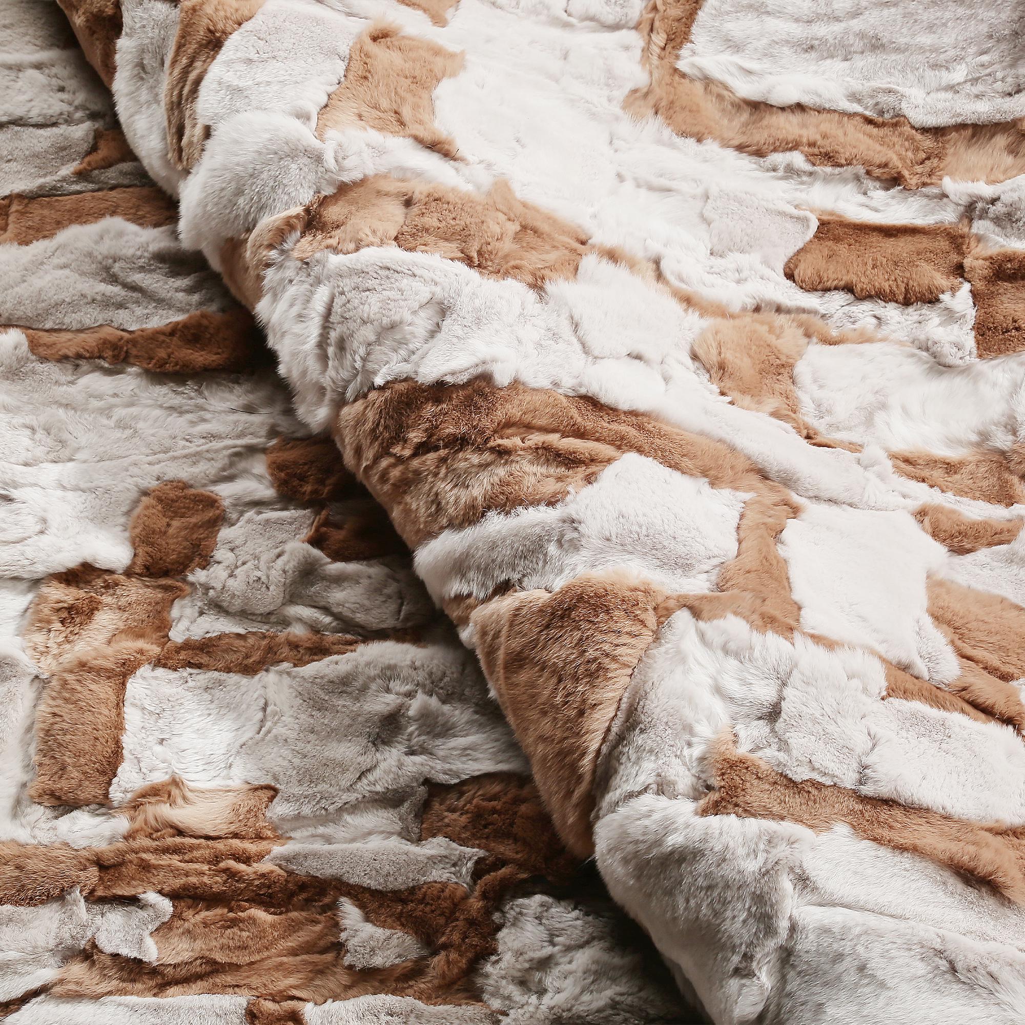 Çift Renk Tavşan Halısı - Şık Ev Dekorasyon Halısı