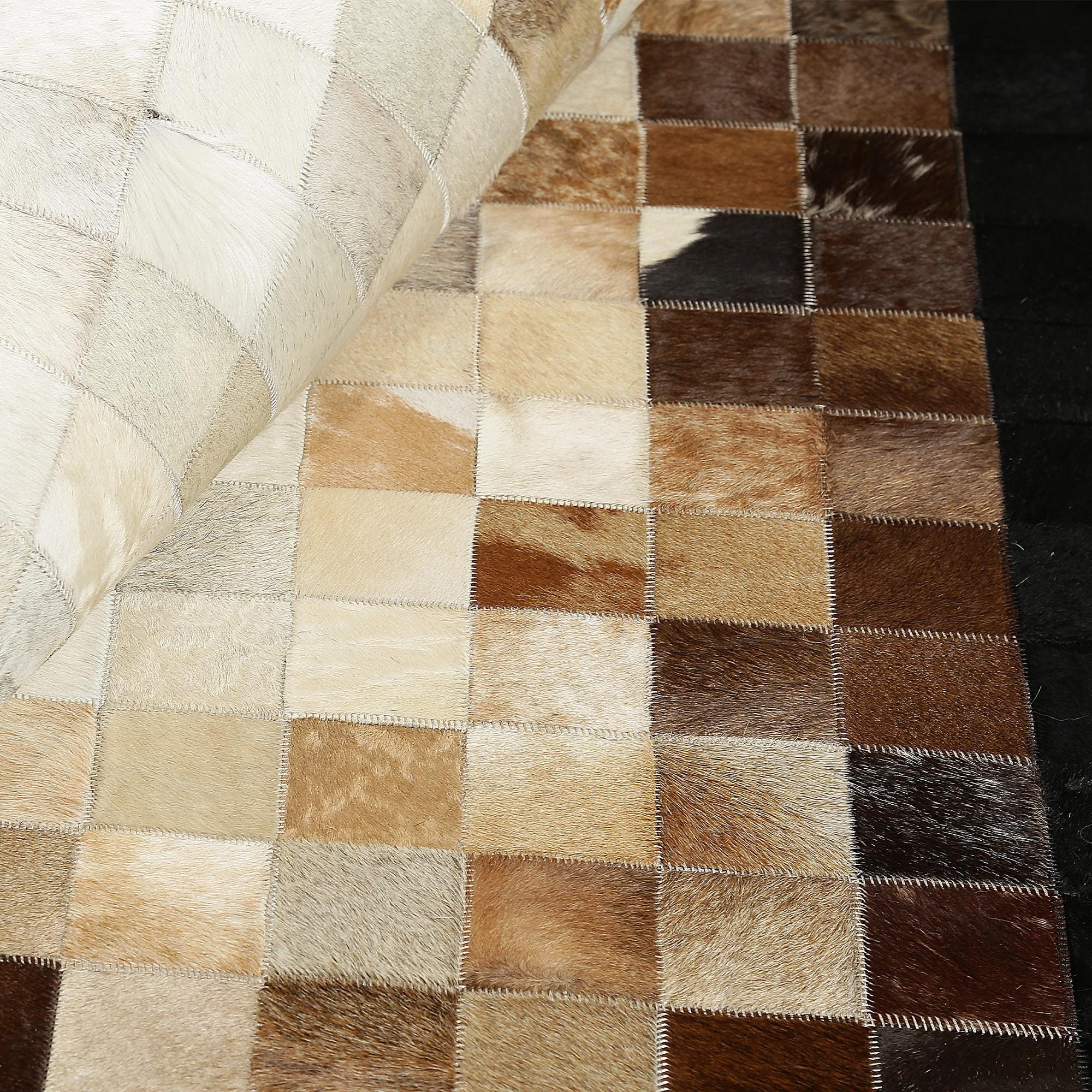 Bej Kahverengi Gerçek Dana Derisi Halı – El Yapımı Patchwork Deri Halı Tasarımı