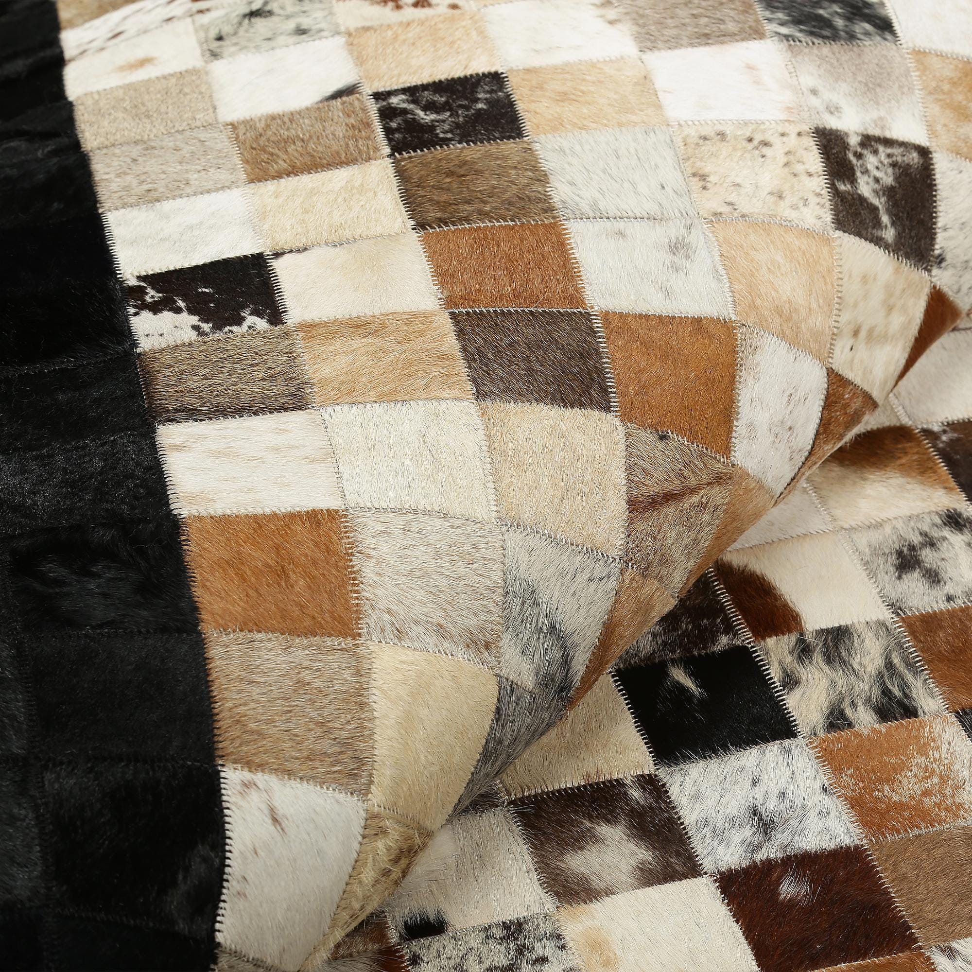 Kahverengi Siyah Dana Derisi Patchwork Halı – Hakiki Deri El Yapımı Mutfak Halısı