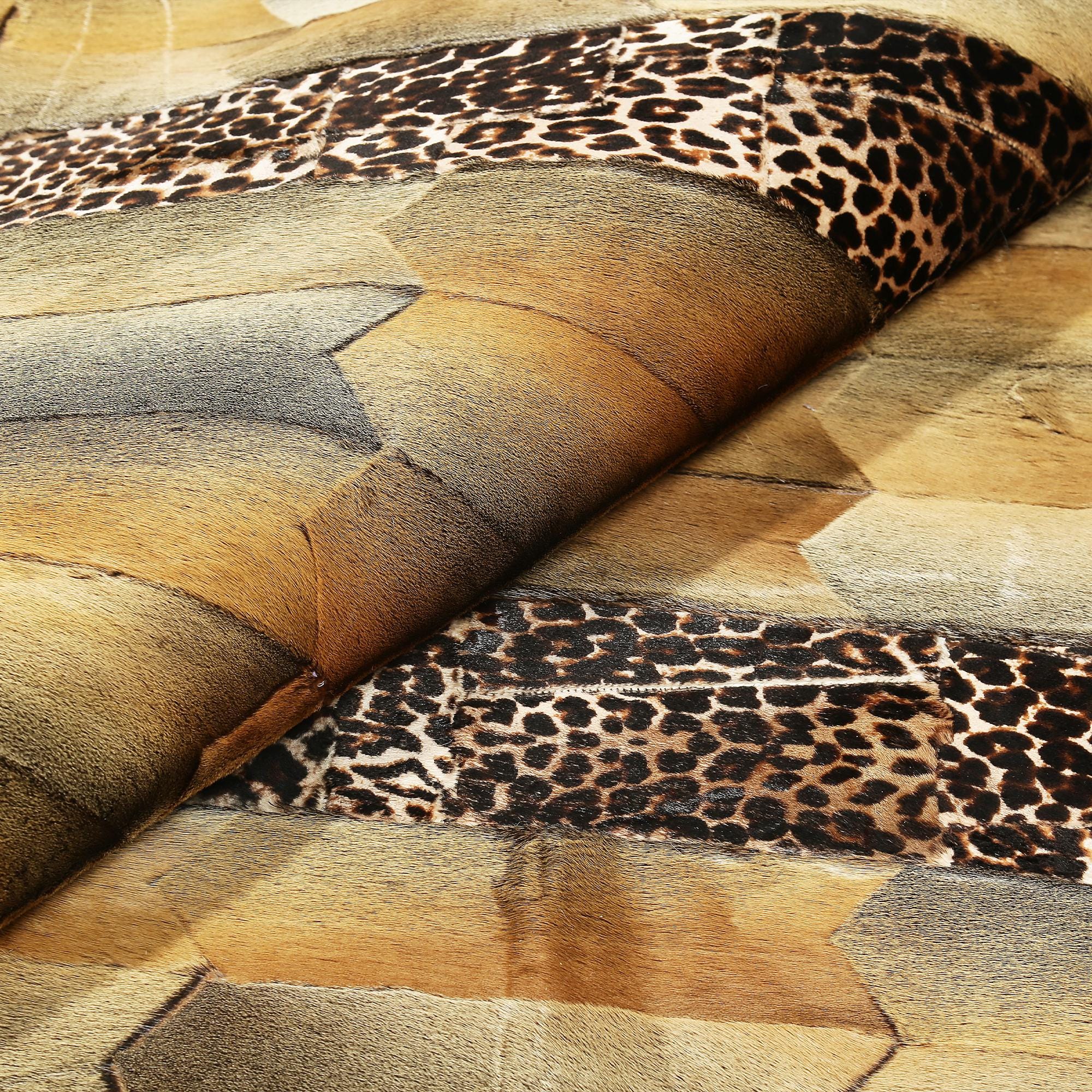 Leopar Kenarlı Kahverengi Deri Patchwork Halı