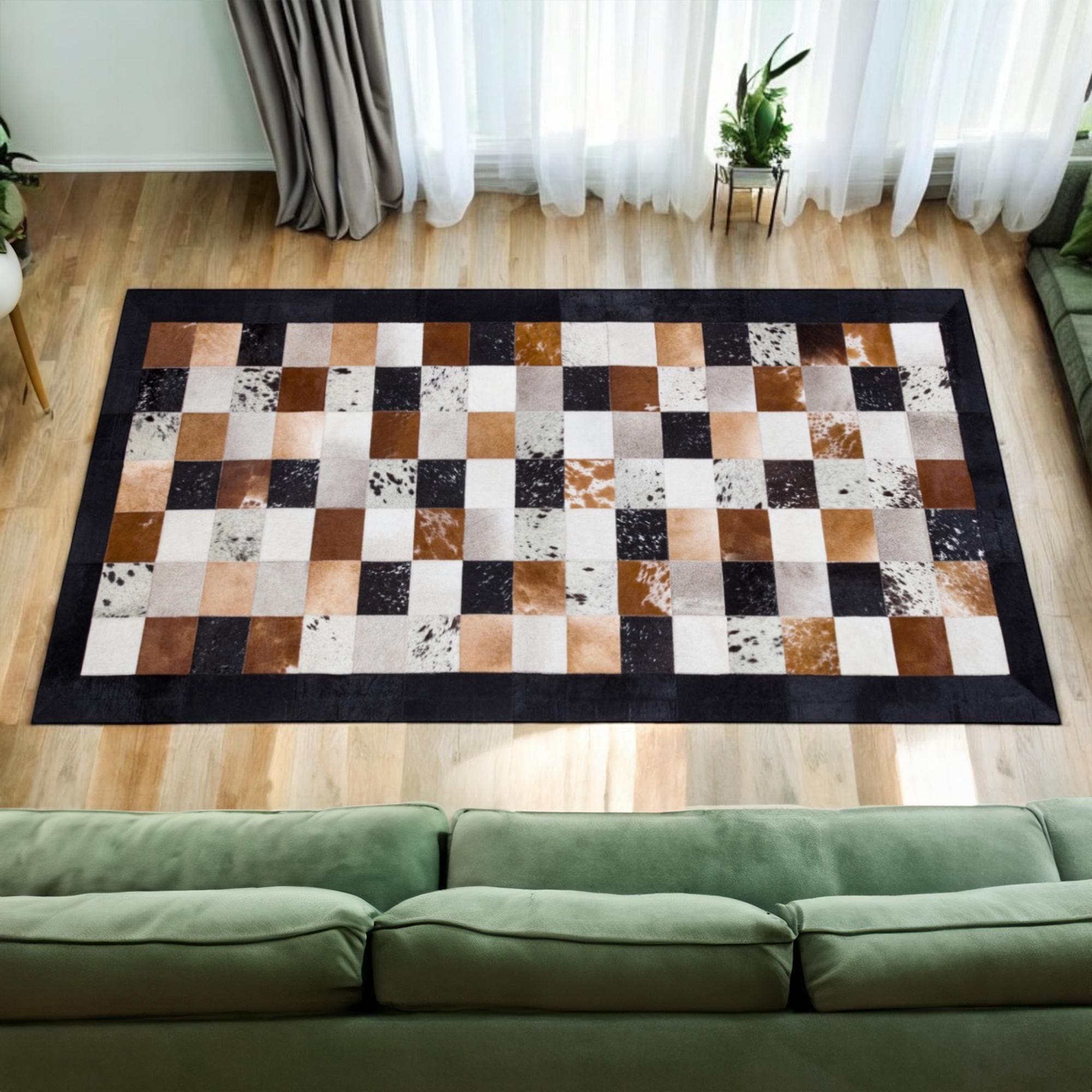 Doğal Dana Derisi Patchwork Halı – El Yapımı Canlı Renkli Giriş Halısı