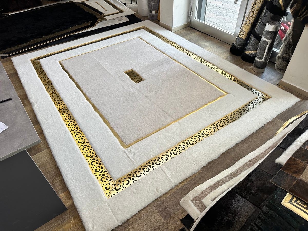 Peluş halı 240x300 altın lazer kesim bordürlü
