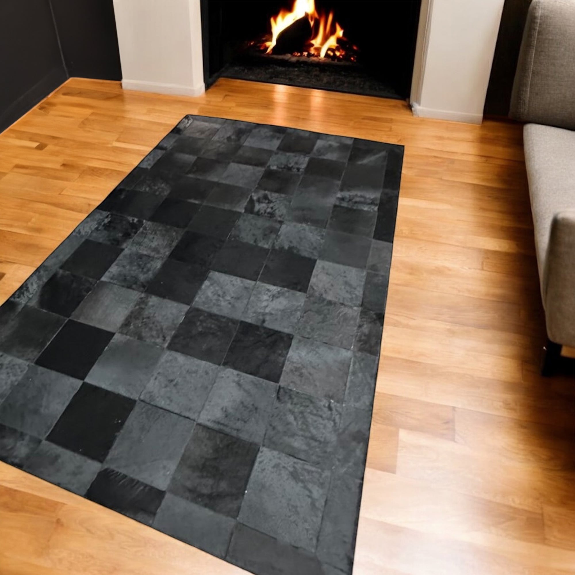 Siyah Dana Derisi Patchwork Halı