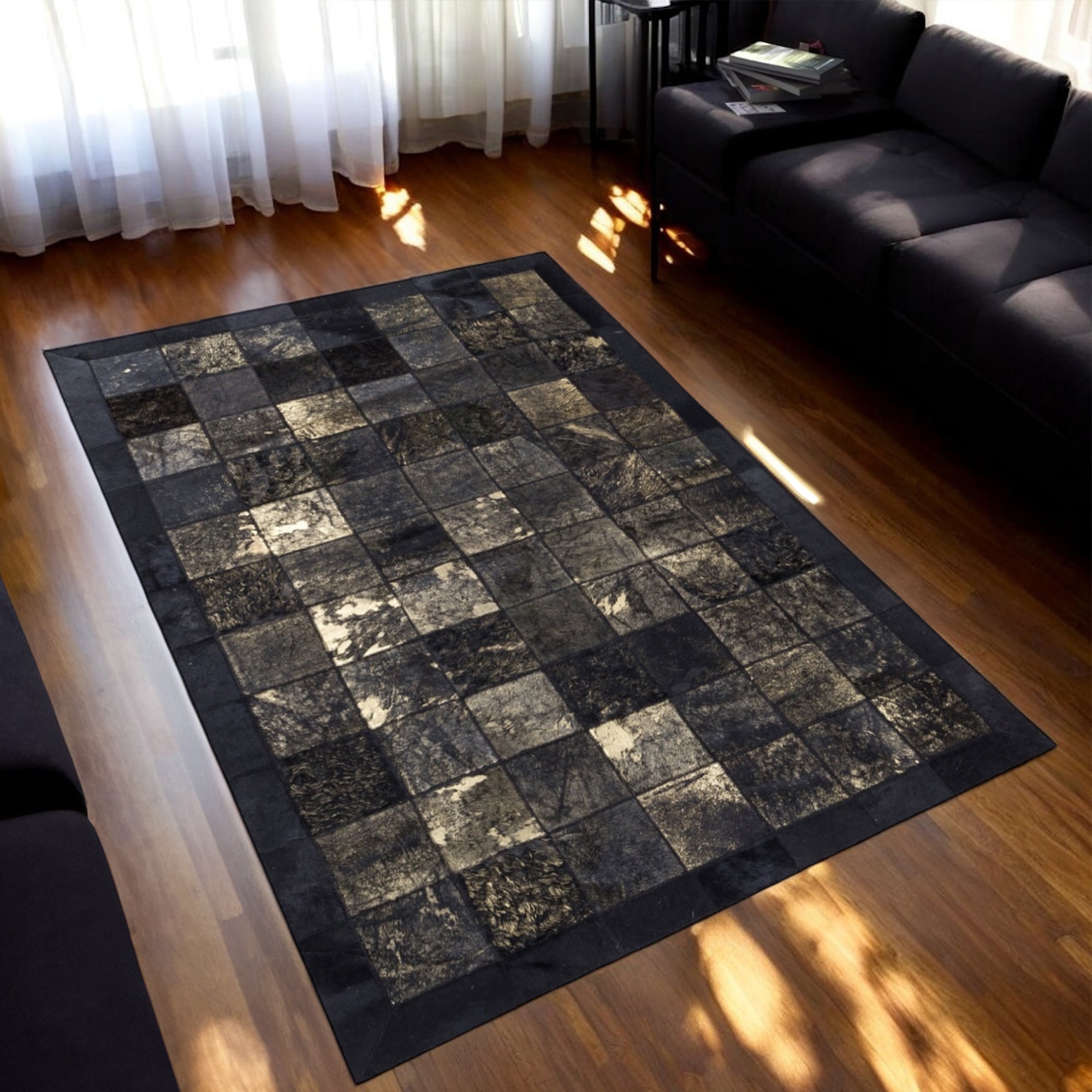 Bej Siyah Altın Renkli Dana Derisi Patchwork Halı – El Yapımı Hakiki Deri Lüks Giriş Halısı