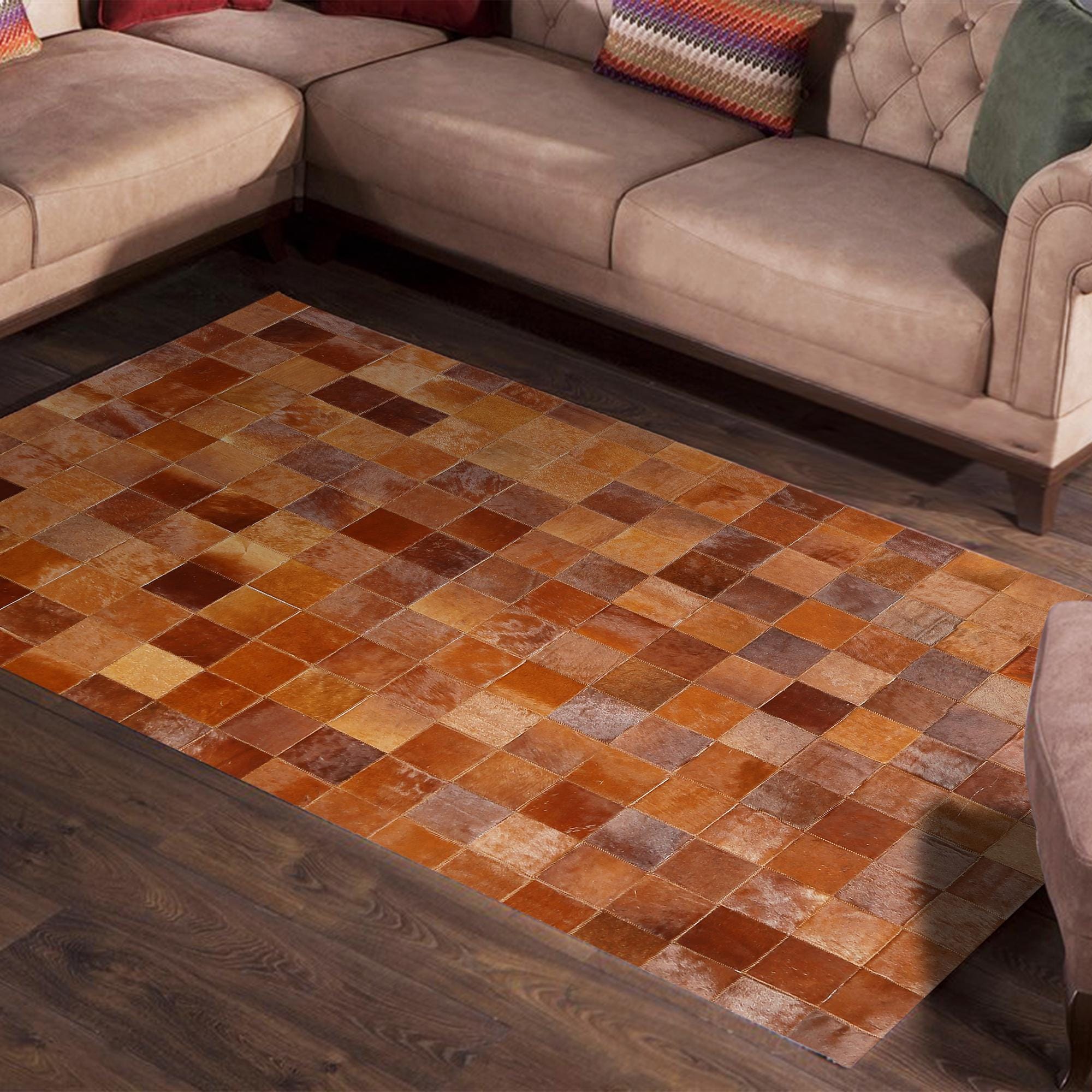 Kırmızı Geçişli Dana Derisi Patchwork Halı