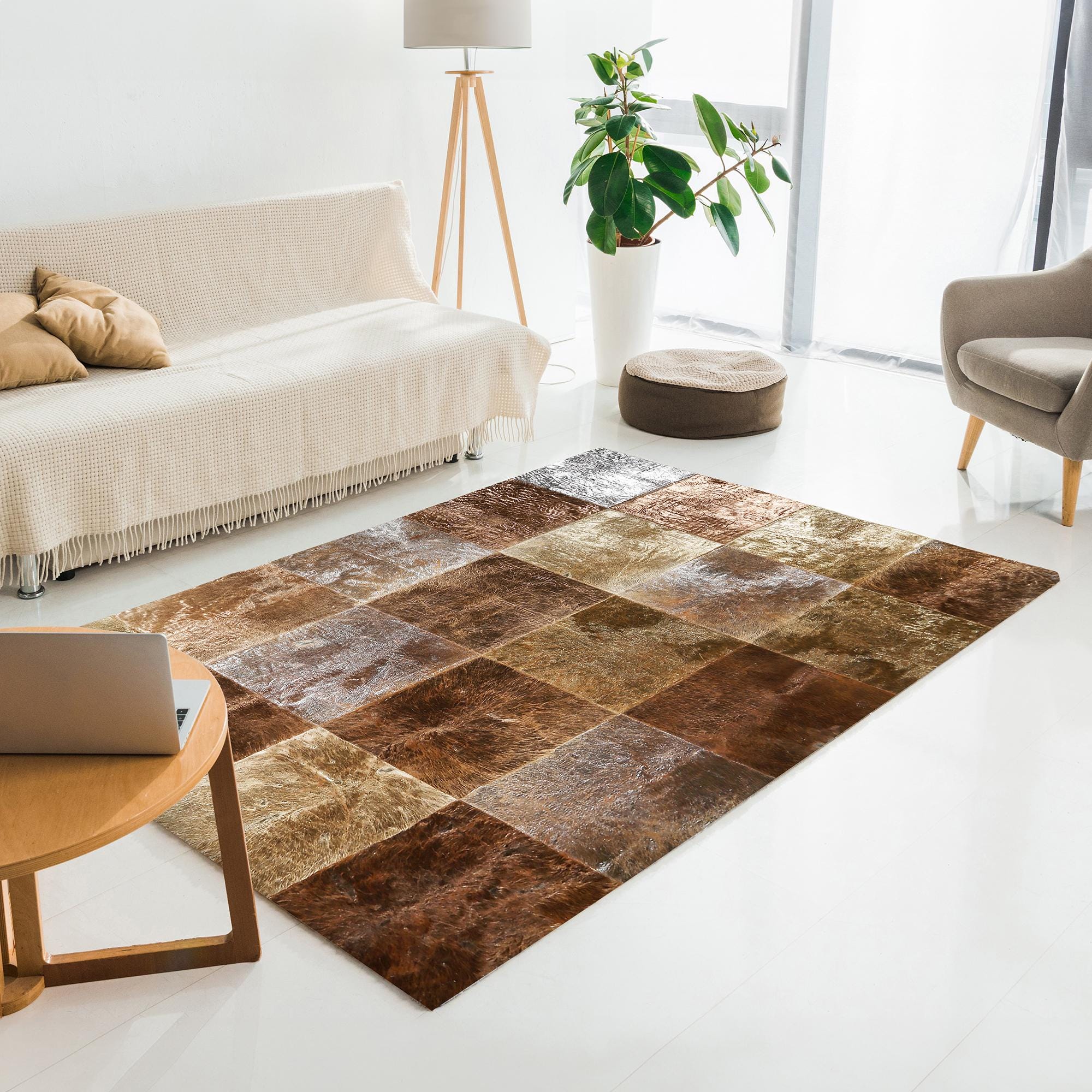 Doğal Kahverengi Dana Derisi Patchwork Halı – El Yapımı Hakiki Deri Lüks Ev Dekorasyonu Halısı