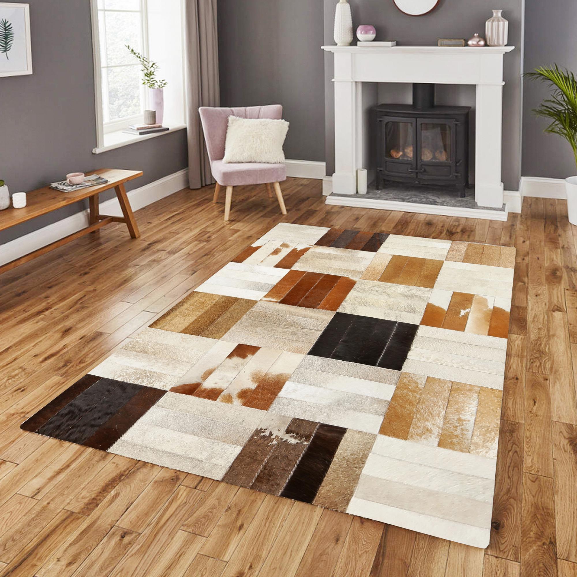 Kahve Tonlu Doğal Dana Derisi Patchwork Halı – El Yapımı Hakiki Deri Şık Salon Halısı