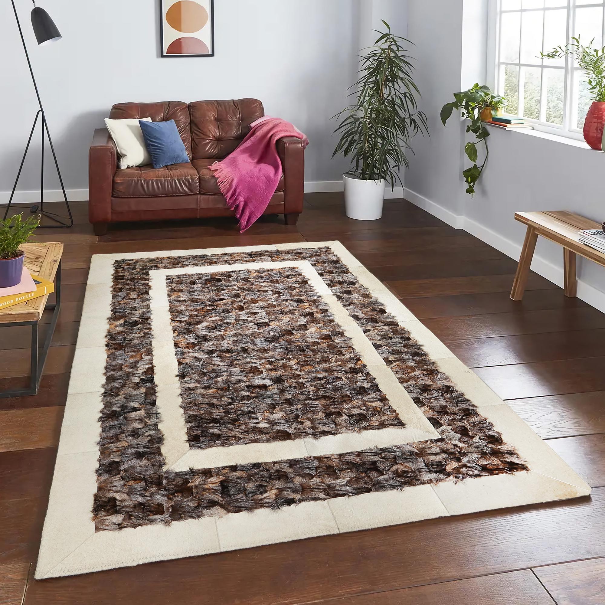 Toskana Derisi Patchwork Halı – Kahverengi ve Krem Tonlarda, El İşçiliği, Doğal Deriden Özel Ölçü Dekoratif Halı