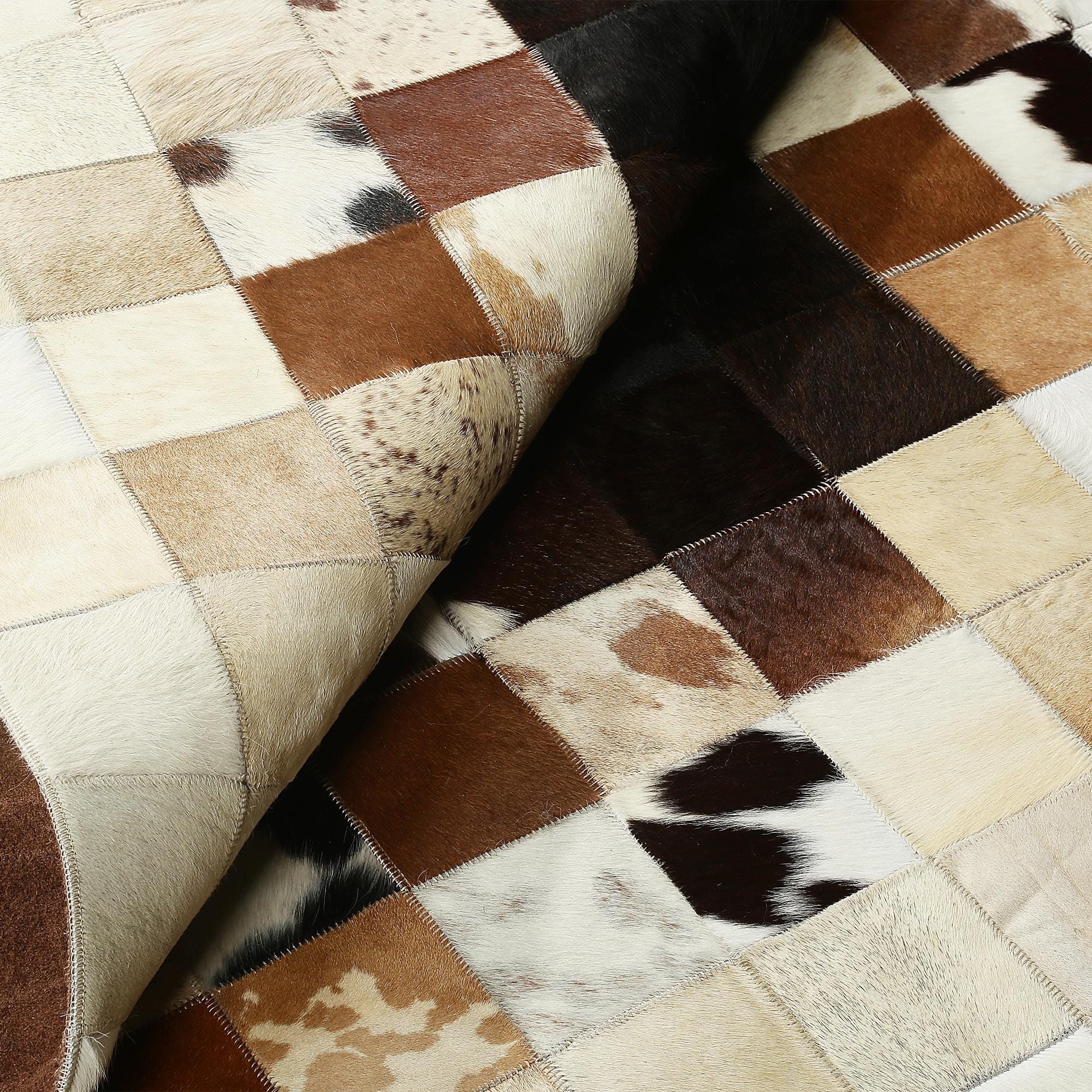 Doğal Kahverengi El Dokuma Dana Derisi Halı – Hakiki Deri Patchwork Lüks Salon Halısı