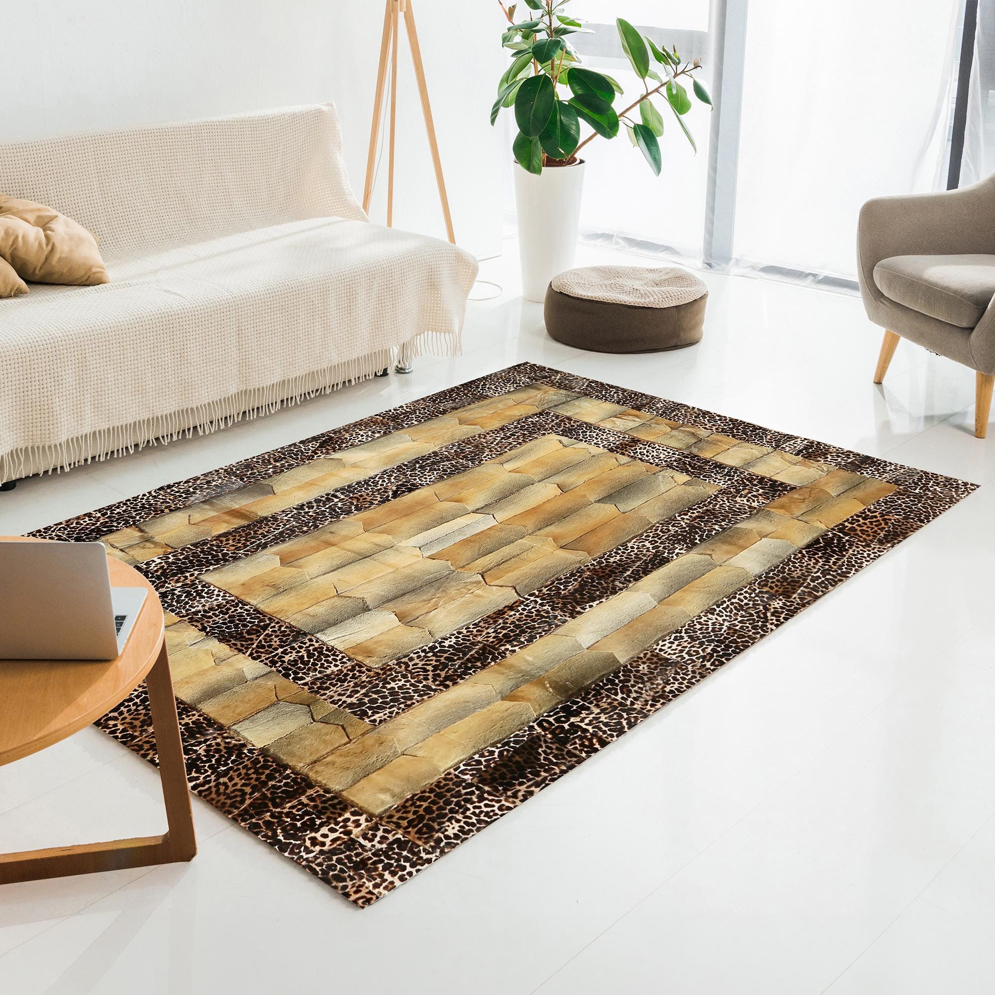 Leopar Kenarlı Kahverengi Deri Patchwork Halı