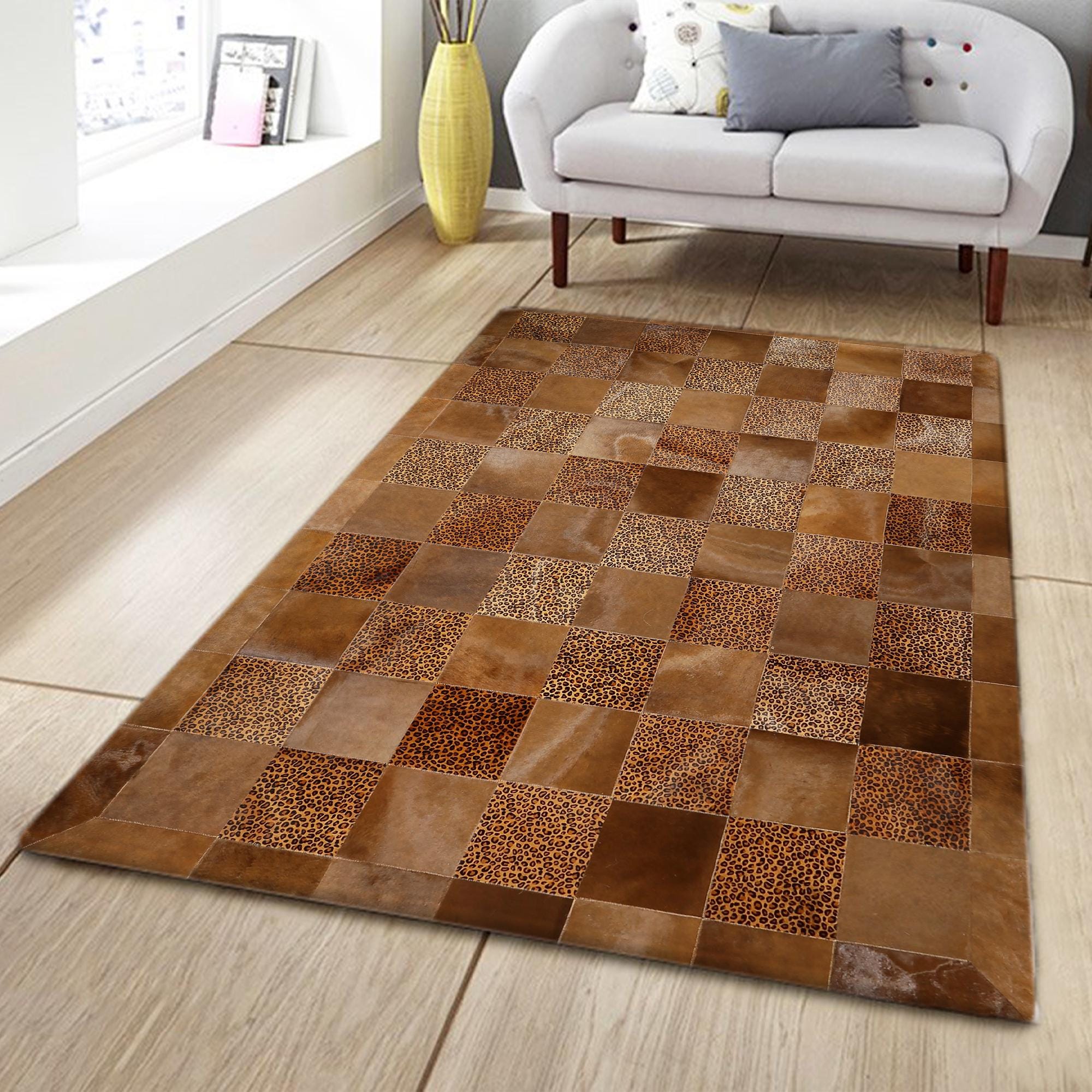 Kahverengi Doğal Dana Derisi Patchwork Halı – El Yapımı Hakiki Deri Kaymaz Koridor Halısı