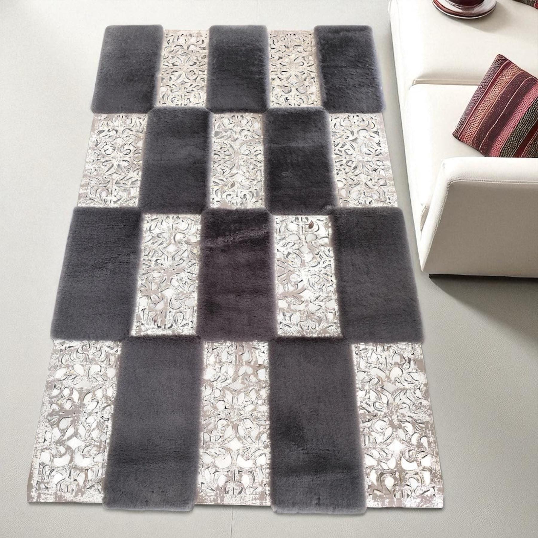 Gümüş Doğal Dana Derisi Patchwork Halı – El Yapımı Hakiki Deri Lüks Dekoratif Giriş Halısı
