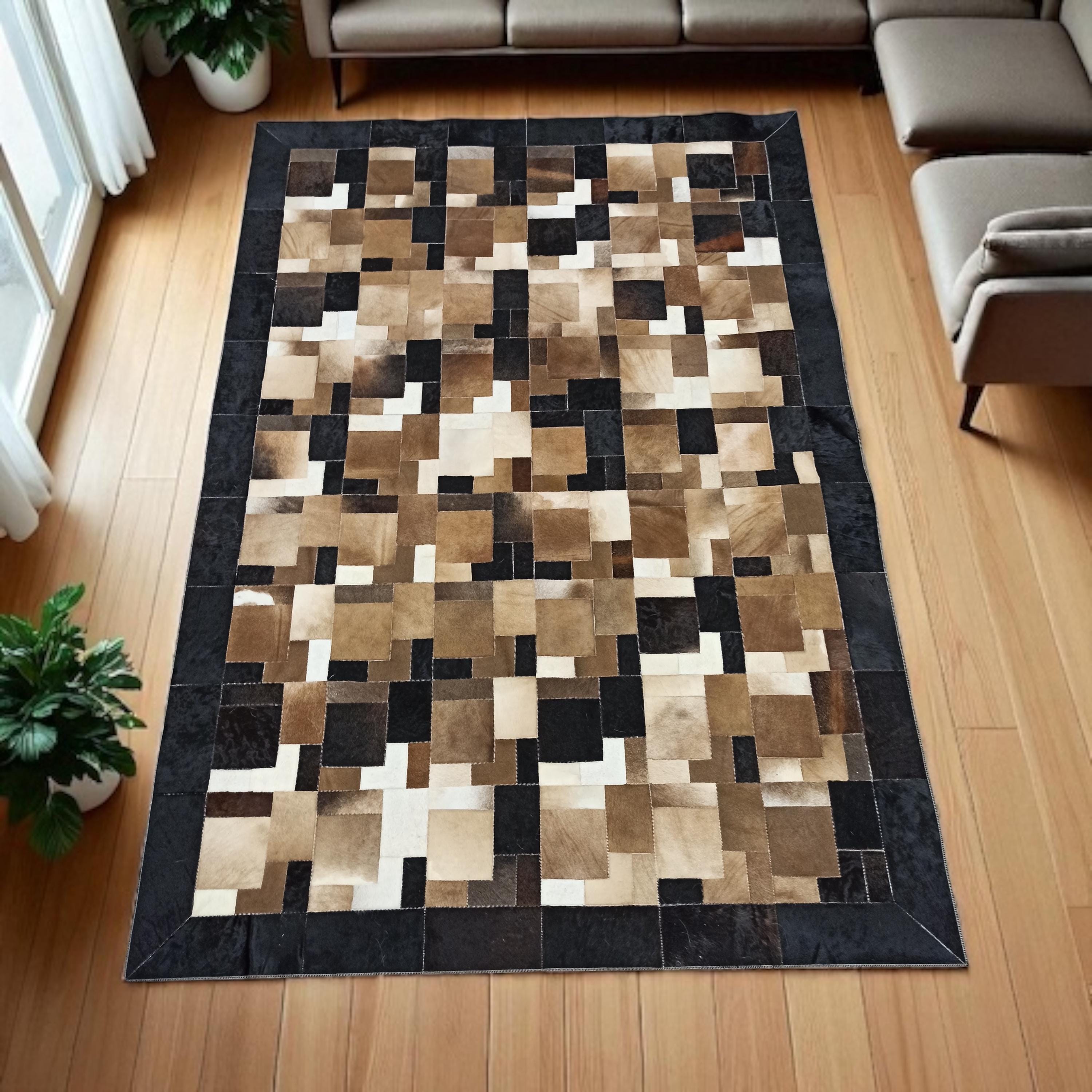 Doğal Dana Derisi Patchwork Halı – Kahverengi Siyah Beyaz Renkli El Yapımı Büyük Halı