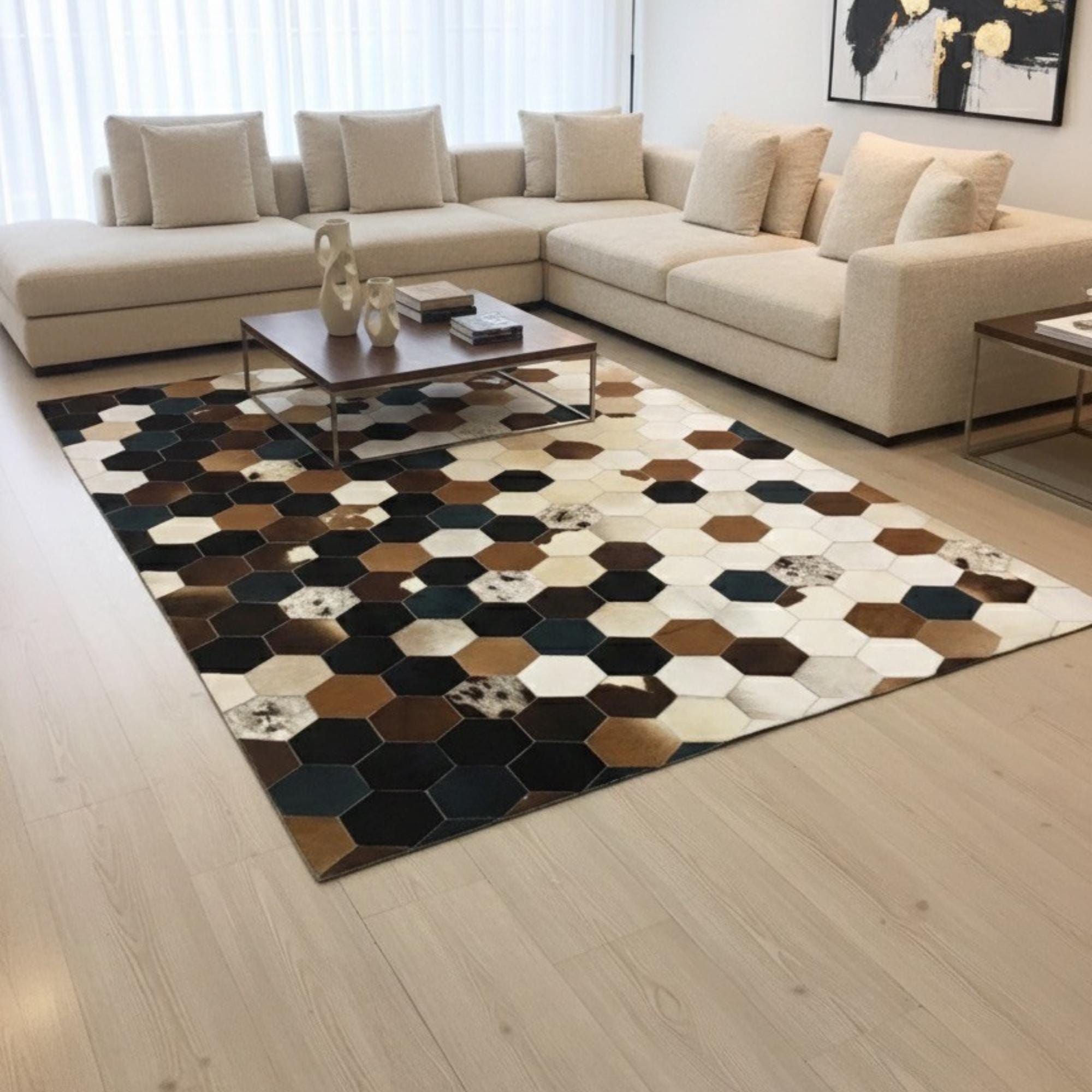 Siyah, Bej ve Kahverengi Tonlu Dana Derisi Patchwork Halı