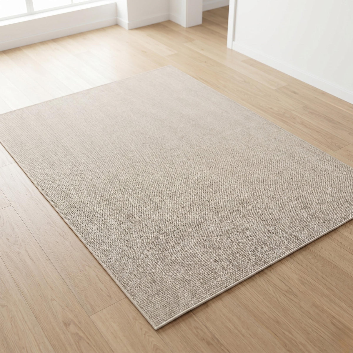 Minimalist dokuma halı